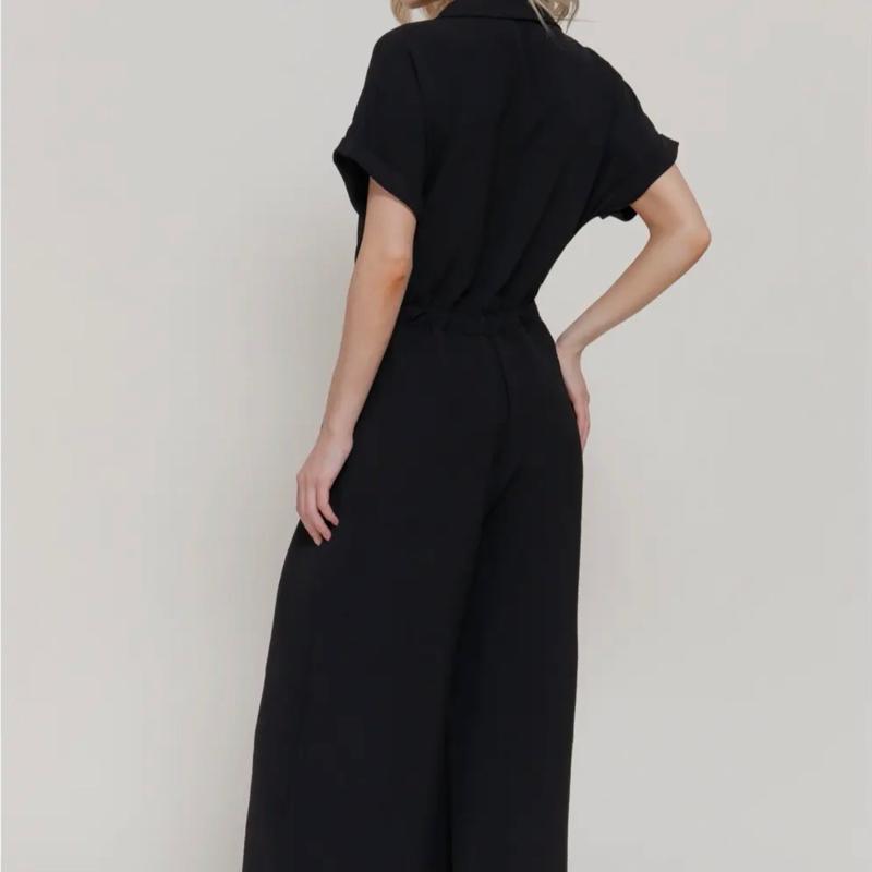 Women’s wide leg Jumpsuit